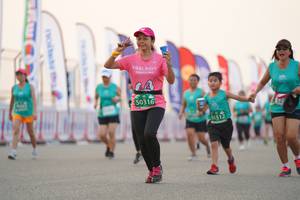 BIB: 50316, 1512
                            <button type="button" onclick="openModal(10556636)" class="btn btn-primary btn-sm float-right btn-popup" data-toggle="modal" data-target=".modal-high-quality">
                        <i class="fas fa-shopping-cart"></i> Add to Cart
                    </button>
                                            <button type="button" onclick="isThisMe(10556636, true)" class="btn btn-success btn-sm float-right btn-popup btn-isme hidden" data-toggle="tooltip" data-placement="bottom" title="นี่คือรูปของคุณใช่ไหม คลิกที่นี่เพื่อเอาเข้าอัลบั้ม">
                        <i class="fas fa-plus"></i> Add to album
                    </button>
                    <button type="button" onclick="isThisMe(10556636, false)" class="btn btn-warning btn-sm float-right btn-popup btn-isnotme hidden">
                        <i class="fas fa-ban"></i> Remove from album
                    </button>