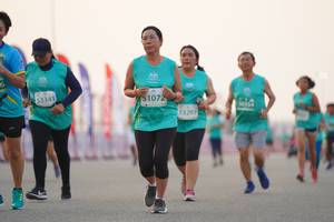 BIB: 53341, 31072, 53297
                            <button type="button" onclick="openModal(10556232)" class="btn btn-primary btn-sm float-right btn-popup" data-toggle="modal" data-target=".modal-high-quality">
                        <i class="fas fa-shopping-cart"></i> Add to Cart
                    </button>
                                            <button type="button" onclick="isThisMe(10556232, true)" class="btn btn-success btn-sm float-right btn-popup btn-isme hidden" data-toggle="tooltip" data-placement="bottom" title="นี่คือรูปของคุณใช่ไหม คลิกที่นี่เพื่อเอาเข้าอัลบั้ม">
                        <i class="fas fa-plus"></i> Add to album
                    </button>
                    <button type="button" onclick="isThisMe(10556232, false)" class="btn btn-warning btn-sm float-right btn-popup btn-isnotme hidden">
                        <i class="fas fa-ban"></i> Remove from album
                    </button>