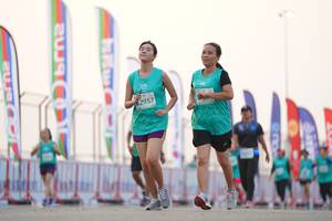 BIB: 2957
                            <button type="button" onclick="openModal(10556949)" class="btn btn-primary btn-sm float-right btn-popup" data-toggle="modal" data-target=".modal-high-quality">
                        <i class="fas fa-shopping-cart"></i> Add to Cart
                    </button>
                                            <button type="button" onclick="isThisMe(10556949, true)" class="btn btn-success btn-sm float-right btn-popup btn-isme hidden" data-toggle="tooltip" data-placement="bottom" title="นี่คือรูปของคุณใช่ไหม คลิกที่นี่เพื่อเอาเข้าอัลบั้ม">
                        <i class="fas fa-plus"></i> Add to album
                    </button>
                    <button type="button" onclick="isThisMe(10556949, false)" class="btn btn-warning btn-sm float-right btn-popup btn-isnotme hidden">
                        <i class="fas fa-ban"></i> Remove from album
                    </button>