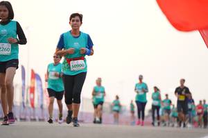 BIB: 2260, 50900
                            <button type="button" onclick="openModal(10555184)" class="btn btn-primary btn-sm float-right btn-popup" data-toggle="modal" data-target=".modal-high-quality">
                        <i class="fas fa-shopping-cart"></i> Add to Cart
                    </button>
                                            <button type="button" onclick="isThisMe(10555184, true)" class="btn btn-success btn-sm float-right btn-popup btn-isme hidden" data-toggle="tooltip" data-placement="bottom" title="นี่คือรูปของคุณใช่ไหม คลิกที่นี่เพื่อเอาเข้าอัลบั้ม">
                        <i class="fas fa-plus"></i> Add to album
                    </button>
                    <button type="button" onclick="isThisMe(10555184, false)" class="btn btn-warning btn-sm float-right btn-popup btn-isnotme hidden">
                        <i class="fas fa-ban"></i> Remove from album
                    </button>