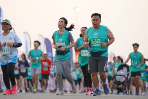 BIB: 52082, 3157, 123, 
                            <button type="button" onclick="openModal(10556877)" class="btn btn-primary btn-sm float-right btn-popup" data-toggle="modal" data-target=".modal-high-quality">
                        <i class="fas fa-shopping-cart"></i> Add to Cart
                    </button>
                                            <button type="button" onclick="isThisMe(10556877, true)" class="btn btn-success btn-sm float-right btn-popup btn-isme hidden" data-toggle="tooltip" data-placement="bottom" title="นี่คือรูปของคุณใช่ไหม คลิกที่นี่เพื่อเอาเข้าอัลบั้ม">
                        <i class="fas fa-plus"></i> Add to album
                    </button>
                    <button type="button" onclick="isThisMe(10556877, false)" class="btn btn-warning btn-sm float-right btn-popup btn-isnotme hidden">
                        <i class="fas fa-ban"></i> Remove from album
                    </button>