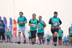 BIB: 500, 131, 50438
                            <button type="button" onclick="openModal(10557054)" class="btn btn-primary btn-sm float-right btn-popup" data-toggle="modal" data-target=".modal-high-quality">
                        <i class="fas fa-shopping-cart"></i> Add to Cart
                    </button>
                                            <button type="button" onclick="isThisMe(10557054, true)" class="btn btn-success btn-sm float-right btn-popup btn-isme hidden" data-toggle="tooltip" data-placement="bottom" title="นี่คือรูปของคุณใช่ไหม คลิกที่นี่เพื่อเอาเข้าอัลบั้ม">
                        <i class="fas fa-plus"></i> Add to album
                    </button>
                    <button type="button" onclick="isThisMe(10557054, false)" class="btn btn-warning btn-sm float-right btn-popup btn-isnotme hidden">
                        <i class="fas fa-ban"></i> Remove from album
                    </button>