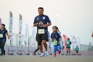 BIB: 52269, 014, 50383
                            <button type="button" onclick="openModal(10558642)" class="btn btn-primary btn-sm float-right btn-popup" data-toggle="modal" data-target=".modal-high-quality">
                        <i class="fas fa-shopping-cart"></i> Add to Cart
                    </button>
                                            <button type="button" onclick="isThisMe(10558642, true)" class="btn btn-success btn-sm float-right btn-popup btn-isme hidden" data-toggle="tooltip" data-placement="bottom" title="นี่คือรูปของคุณใช่ไหม คลิกที่นี่เพื่อเอาเข้าอัลบั้ม">
                        <i class="fas fa-plus"></i> Add to album
                    </button>
                    <button type="button" onclick="isThisMe(10558642, false)" class="btn btn-warning btn-sm float-right btn-popup btn-isnotme hidden">
                        <i class="fas fa-ban"></i> Remove from album
                    </button>