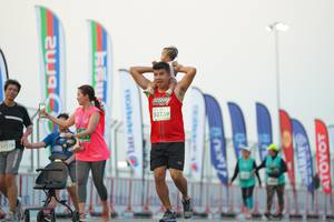 BIB: 53159, 52570
                            <button type="button" onclick="openModal(10558618)" class="btn btn-primary btn-sm float-right btn-popup" data-toggle="modal" data-target=".modal-high-quality">
                        <i class="fas fa-shopping-cart"></i> Add to Cart
                    </button>
                                            <button type="button" onclick="isThisMe(10558618, true)" class="btn btn-success btn-sm float-right btn-popup btn-isme hidden" data-toggle="tooltip" data-placement="bottom" title="นี่คือรูปของคุณใช่ไหม คลิกที่นี่เพื่อเอาเข้าอัลบั้ม">
                        <i class="fas fa-plus"></i> Add to album
                    </button>
                    <button type="button" onclick="isThisMe(10558618, false)" class="btn btn-warning btn-sm float-right btn-popup btn-isnotme hidden">
                        <i class="fas fa-ban"></i> Remove from album
                    </button>