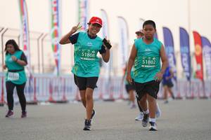 BIB: 51808, 51802
                            <button type="button" onclick="openModal(10556784)" class="btn btn-primary btn-sm float-right btn-popup" data-toggle="modal" data-target=".modal-high-quality">
                        <i class="fas fa-shopping-cart"></i> Add to Cart
                    </button>
                                            <button type="button" onclick="isThisMe(10556784, true)" class="btn btn-success btn-sm float-right btn-popup btn-isme hidden" data-toggle="tooltip" data-placement="bottom" title="นี่คือรูปของคุณใช่ไหม คลิกที่นี่เพื่อเอาเข้าอัลบั้ม">
                        <i class="fas fa-plus"></i> Add to album
                    </button>
                    <button type="button" onclick="isThisMe(10556784, false)" class="btn btn-warning btn-sm float-right btn-popup btn-isnotme hidden">
                        <i class="fas fa-ban"></i> Remove from album
                    </button>