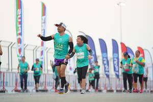 BIB: 50318, 50579
                            <button type="button" onclick="openModal(10558216)" class="btn btn-primary btn-sm float-right btn-popup" data-toggle="modal" data-target=".modal-high-quality">
                        <i class="fas fa-shopping-cart"></i> Add to Cart
                    </button>
                                            <button type="button" onclick="isThisMe(10558216, true)" class="btn btn-success btn-sm float-right btn-popup btn-isme hidden" data-toggle="tooltip" data-placement="bottom" title="นี่คือรูปของคุณใช่ไหม คลิกที่นี่เพื่อเอาเข้าอัลบั้ม">
                        <i class="fas fa-plus"></i> Add to album
                    </button>
                    <button type="button" onclick="isThisMe(10558216, false)" class="btn btn-warning btn-sm float-right btn-popup btn-isnotme hidden">
                        <i class="fas fa-ban"></i> Remove from album
                    </button>