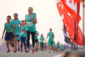 BIB: 1750, 50854, 50034
                            <button type="button" onclick="openModal(10554953)" class="btn btn-primary btn-sm float-right btn-popup" data-toggle="modal" data-target=".modal-high-quality">
                        <i class="fas fa-shopping-cart"></i> Add to Cart
                    </button>
                                            <button type="button" onclick="isThisMe(10554953, true)" class="btn btn-success btn-sm float-right btn-popup btn-isme hidden" data-toggle="tooltip" data-placement="bottom" title="นี่คือรูปของคุณใช่ไหม คลิกที่นี่เพื่อเอาเข้าอัลบั้ม">
                        <i class="fas fa-plus"></i> Add to album
                    </button>
                    <button type="button" onclick="isThisMe(10554953, false)" class="btn btn-warning btn-sm float-right btn-popup btn-isnotme hidden">
                        <i class="fas fa-ban"></i> Remove from album
                    </button>