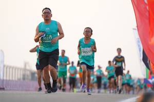 BIB: 50277, 50553
                            <button type="button" onclick="openModal(10555000)" class="btn btn-primary btn-sm float-right btn-popup" data-toggle="modal" data-target=".modal-high-quality">
                        <i class="fas fa-shopping-cart"></i> Add to Cart
                    </button>
                                            <button type="button" onclick="isThisMe(10555000, true)" class="btn btn-success btn-sm float-right btn-popup btn-isme hidden" data-toggle="tooltip" data-placement="bottom" title="นี่คือรูปของคุณใช่ไหม คลิกที่นี่เพื่อเอาเข้าอัลบั้ม">
                        <i class="fas fa-plus"></i> Add to album
                    </button>
                    <button type="button" onclick="isThisMe(10555000, false)" class="btn btn-warning btn-sm float-right btn-popup btn-isnotme hidden">
                        <i class="fas fa-ban"></i> Remove from album
                    </button>