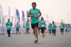 BIB: 306
                            <button type="button" onclick="openModal(10556725)" class="btn btn-primary btn-sm float-right btn-popup" data-toggle="modal" data-target=".modal-high-quality">
                        <i class="fas fa-shopping-cart"></i> Add to Cart
                    </button>
                                            <button type="button" onclick="isThisMe(10556725, true)" class="btn btn-success btn-sm float-right btn-popup btn-isme hidden" data-toggle="tooltip" data-placement="bottom" title="นี่คือรูปของคุณใช่ไหม คลิกที่นี่เพื่อเอาเข้าอัลบั้ม">
                        <i class="fas fa-plus"></i> Add to album
                    </button>
                    <button type="button" onclick="isThisMe(10556725, false)" class="btn btn-warning btn-sm float-right btn-popup btn-isnotme hidden">
                        <i class="fas fa-ban"></i> Remove from album
                    </button>