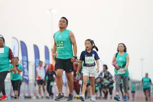 BIB: 50205, 52763, 1195
                            <button type="button" onclick="openModal(10558228)" class="btn btn-primary btn-sm float-right btn-popup" data-toggle="modal" data-target=".modal-high-quality">
                        <i class="fas fa-shopping-cart"></i> Add to Cart
                    </button>
                                            <button type="button" onclick="isThisMe(10558228, true)" class="btn btn-success btn-sm float-right btn-popup btn-isme hidden" data-toggle="tooltip" data-placement="bottom" title="นี่คือรูปของคุณใช่ไหม คลิกที่นี่เพื่อเอาเข้าอัลบั้ม">
                        <i class="fas fa-plus"></i> Add to album
                    </button>
                    <button type="button" onclick="isThisMe(10558228, false)" class="btn btn-warning btn-sm float-right btn-popup btn-isnotme hidden">
                        <i class="fas fa-ban"></i> Remove from album
                    </button>