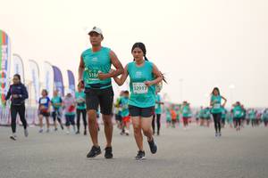 BIB: 518, 52917
                            <button type="button" onclick="openModal(10556564)" class="btn btn-primary btn-sm float-right btn-popup" data-toggle="modal" data-target=".modal-high-quality">
                        <i class="fas fa-shopping-cart"></i> Add to Cart
                    </button>
                                            <button type="button" onclick="isThisMe(10556564, true)" class="btn btn-success btn-sm float-right btn-popup btn-isme hidden" data-toggle="tooltip" data-placement="bottom" title="นี่คือรูปของคุณใช่ไหม คลิกที่นี่เพื่อเอาเข้าอัลบั้ม">
                        <i class="fas fa-plus"></i> Add to album
                    </button>
                    <button type="button" onclick="isThisMe(10556564, false)" class="btn btn-warning btn-sm float-right btn-popup btn-isnotme hidden">
                        <i class="fas fa-ban"></i> Remove from album
                    </button>