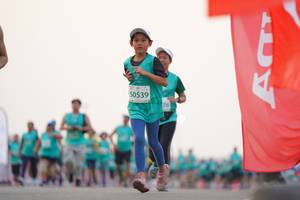 BIB: 50539
                            <button type="button" onclick="openModal(10557216)" class="btn btn-primary btn-sm float-right btn-popup" data-toggle="modal" data-target=".modal-high-quality">
                        <i class="fas fa-shopping-cart"></i> Add to Cart
                    </button>
                                            <button type="button" onclick="isThisMe(10557216, true)" class="btn btn-success btn-sm float-right btn-popup btn-isme hidden" data-toggle="tooltip" data-placement="bottom" title="นี่คือรูปของคุณใช่ไหม คลิกที่นี่เพื่อเอาเข้าอัลบั้ม">
                        <i class="fas fa-plus"></i> Add to album
                    </button>
                    <button type="button" onclick="isThisMe(10557216, false)" class="btn btn-warning btn-sm float-right btn-popup btn-isnotme hidden">
                        <i class="fas fa-ban"></i> Remove from album
                    </button>