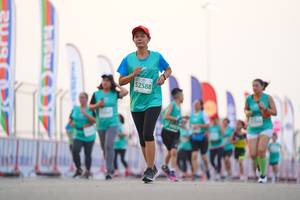 BIB: 52588
                            <button type="button" onclick="openModal(10556986)" class="btn btn-primary btn-sm float-right btn-popup" data-toggle="modal" data-target=".modal-high-quality">
                        <i class="fas fa-shopping-cart"></i> Add to Cart
                    </button>
                                            <button type="button" onclick="isThisMe(10556986, true)" class="btn btn-success btn-sm float-right btn-popup btn-isme hidden" data-toggle="tooltip" data-placement="bottom" title="นี่คือรูปของคุณใช่ไหม คลิกที่นี่เพื่อเอาเข้าอัลบั้ม">
                        <i class="fas fa-plus"></i> Add to album
                    </button>
                    <button type="button" onclick="isThisMe(10556986, false)" class="btn btn-warning btn-sm float-right btn-popup btn-isnotme hidden">
                        <i class="fas fa-ban"></i> Remove from album
                    </button>