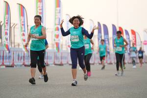 BIB: 52945
                            <button type="button" onclick="openModal(10556483)" class="btn btn-primary btn-sm float-right btn-popup" data-toggle="modal" data-target=".modal-high-quality">
                        <i class="fas fa-shopping-cart"></i> Add to Cart
                    </button>
                                            <button type="button" onclick="isThisMe(10556483, true)" class="btn btn-success btn-sm float-right btn-popup btn-isme hidden" data-toggle="tooltip" data-placement="bottom" title="นี่คือรูปของคุณใช่ไหม คลิกที่นี่เพื่อเอาเข้าอัลบั้ม">
                        <i class="fas fa-plus"></i> Add to album
                    </button>
                    <button type="button" onclick="isThisMe(10556483, false)" class="btn btn-warning btn-sm float-right btn-popup btn-isnotme hidden">
                        <i class="fas fa-ban"></i> Remove from album
                    </button>