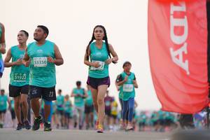 BIB: 53350, 51922
                            <button type="button" onclick="openModal(10557194)" class="btn btn-primary btn-sm float-right btn-popup" data-toggle="modal" data-target=".modal-high-quality">
                        <i class="fas fa-shopping-cart"></i> Add to Cart
                    </button>
                                            <button type="button" onclick="isThisMe(10557194, true)" class="btn btn-success btn-sm float-right btn-popup btn-isme hidden" data-toggle="tooltip" data-placement="bottom" title="นี่คือรูปของคุณใช่ไหม คลิกที่นี่เพื่อเอาเข้าอัลบั้ม">
                        <i class="fas fa-plus"></i> Add to album
                    </button>
                    <button type="button" onclick="isThisMe(10557194, false)" class="btn btn-warning btn-sm float-right btn-popup btn-isnotme hidden">
                        <i class="fas fa-ban"></i> Remove from album
                    </button>