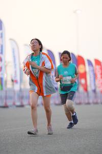 BIB: 52828
                            <button type="button" onclick="openModal(10555426)" class="btn btn-primary btn-sm float-right btn-popup" data-toggle="modal" data-target=".modal-high-quality">
                        <i class="fas fa-shopping-cart"></i> Add to Cart
                    </button>
                                            <button type="button" onclick="isThisMe(10555426, true)" class="btn btn-success btn-sm float-right btn-popup btn-isme hidden" data-toggle="tooltip" data-placement="bottom" title="นี่คือรูปของคุณใช่ไหม คลิกที่นี่เพื่อเอาเข้าอัลบั้ม">
                        <i class="fas fa-plus"></i> Add to album
                    </button>
                    <button type="button" onclick="isThisMe(10555426, false)" class="btn btn-warning btn-sm float-right btn-popup btn-isnotme hidden">
                        <i class="fas fa-ban"></i> Remove from album
                    </button>