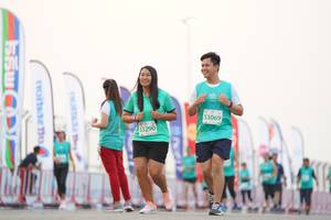 BIB: 53069, 53290
                            <button type="button" onclick="openModal(10557974)" class="btn btn-primary btn-sm float-right btn-popup" data-toggle="modal" data-target=".modal-high-quality">
                        <i class="fas fa-shopping-cart"></i> Add to Cart
                    </button>
                                            <button type="button" onclick="isThisMe(10557974, true)" class="btn btn-success btn-sm float-right btn-popup btn-isme hidden" data-toggle="tooltip" data-placement="bottom" title="นี่คือรูปของคุณใช่ไหม คลิกที่นี่เพื่อเอาเข้าอัลบั้ม">
                        <i class="fas fa-plus"></i> Add to album
                    </button>
                    <button type="button" onclick="isThisMe(10557974, false)" class="btn btn-warning btn-sm float-right btn-popup btn-isnotme hidden">
                        <i class="fas fa-ban"></i> Remove from album
                    </button>