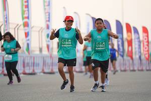 BIB: 51808, 51802
                            <button type="button" onclick="openModal(10556773)" class="btn btn-primary btn-sm float-right btn-popup" data-toggle="modal" data-target=".modal-high-quality">
                        <i class="fas fa-shopping-cart"></i> Add to Cart
                    </button>
                                            <button type="button" onclick="isThisMe(10556773, true)" class="btn btn-success btn-sm float-right btn-popup btn-isme hidden" data-toggle="tooltip" data-placement="bottom" title="นี่คือรูปของคุณใช่ไหม คลิกที่นี่เพื่อเอาเข้าอัลบั้ม">
                        <i class="fas fa-plus"></i> Add to album
                    </button>
                    <button type="button" onclick="isThisMe(10556773, false)" class="btn btn-warning btn-sm float-right btn-popup btn-isnotme hidden">
                        <i class="fas fa-ban"></i> Remove from album
                    </button>