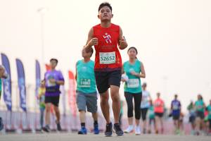 BIB: 52652, 1885
                            <button type="button" onclick="openModal(10556425)" class="btn btn-primary btn-sm float-right btn-popup" data-toggle="modal" data-target=".modal-high-quality">
                        <i class="fas fa-shopping-cart"></i> Add to Cart
                    </button>
                                            <button type="button" onclick="isThisMe(10556425, true)" class="btn btn-success btn-sm float-right btn-popup btn-isme hidden" data-toggle="tooltip" data-placement="bottom" title="นี่คือรูปของคุณใช่ไหม คลิกที่นี่เพื่อเอาเข้าอัลบั้ม">
                        <i class="fas fa-plus"></i> Add to album
                    </button>
                    <button type="button" onclick="isThisMe(10556425, false)" class="btn btn-warning btn-sm float-right btn-popup btn-isnotme hidden">
                        <i class="fas fa-ban"></i> Remove from album
                    </button>