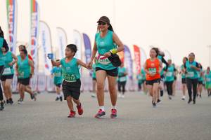 BIB: 2746, 1512
                            <button type="button" onclick="openModal(10556637)" class="btn btn-primary btn-sm float-right btn-popup" data-toggle="modal" data-target=".modal-high-quality">
                        <i class="fas fa-shopping-cart"></i> Add to Cart
                    </button>
                                            <button type="button" onclick="isThisMe(10556637, true)" class="btn btn-success btn-sm float-right btn-popup btn-isme hidden" data-toggle="tooltip" data-placement="bottom" title="นี่คือรูปของคุณใช่ไหม คลิกที่นี่เพื่อเอาเข้าอัลบั้ม">
                        <i class="fas fa-plus"></i> Add to album
                    </button>
                    <button type="button" onclick="isThisMe(10556637, false)" class="btn btn-warning btn-sm float-right btn-popup btn-isnotme hidden">
                        <i class="fas fa-ban"></i> Remove from album
                    </button>