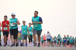 BIB: 51086, 52043, 52652, 1885
                            <button type="button" onclick="openModal(10556406)" class="btn btn-primary btn-sm float-right btn-popup" data-toggle="modal" data-target=".modal-high-quality">
                        <i class="fas fa-shopping-cart"></i> Add to Cart
                    </button>
                                            <button type="button" onclick="isThisMe(10556406, true)" class="btn btn-success btn-sm float-right btn-popup btn-isme hidden" data-toggle="tooltip" data-placement="bottom" title="นี่คือรูปของคุณใช่ไหม คลิกที่นี่เพื่อเอาเข้าอัลบั้ม">
                        <i class="fas fa-plus"></i> Add to album
                    </button>
                    <button type="button" onclick="isThisMe(10556406, false)" class="btn btn-warning btn-sm float-right btn-popup btn-isnotme hidden">
                        <i class="fas fa-ban"></i> Remove from album
                    </button>