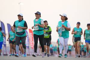 BIB: 1228, 51066, 209, 0475
                            <button type="button" onclick="openModal(10557188)" class="btn btn-primary btn-sm float-right btn-popup" data-toggle="modal" data-target=".modal-high-quality">
                        <i class="fas fa-shopping-cart"></i> Add to Cart
                    </button>
                                            <button type="button" onclick="isThisMe(10557188, true)" class="btn btn-success btn-sm float-right btn-popup btn-isme hidden" data-toggle="tooltip" data-placement="bottom" title="นี่คือรูปของคุณใช่ไหม คลิกที่นี่เพื่อเอาเข้าอัลบั้ม">
                        <i class="fas fa-plus"></i> Add to album
                    </button>
                    <button type="button" onclick="isThisMe(10557188, false)" class="btn btn-warning btn-sm float-right btn-popup btn-isnotme hidden">
                        <i class="fas fa-ban"></i> Remove from album
                    </button>