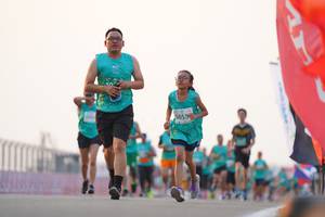 BIB: 5055, 
                            <button type="button" onclick="openModal(10554995)" class="btn btn-primary btn-sm float-right btn-popup" data-toggle="modal" data-target=".modal-high-quality">
                        <i class="fas fa-shopping-cart"></i> Add to Cart
                    </button>
                                            <button type="button" onclick="isThisMe(10554995, true)" class="btn btn-success btn-sm float-right btn-popup btn-isme hidden" data-toggle="tooltip" data-placement="bottom" title="นี่คือรูปของคุณใช่ไหม คลิกที่นี่เพื่อเอาเข้าอัลบั้ม">
                        <i class="fas fa-plus"></i> Add to album
                    </button>
                    <button type="button" onclick="isThisMe(10554995, false)" class="btn btn-warning btn-sm float-right btn-popup btn-isnotme hidden">
                        <i class="fas fa-ban"></i> Remove from album
                    </button>