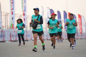 BIB: 1805, 703, 51802
                            <button type="button" onclick="openModal(10556770)" class="btn btn-primary btn-sm float-right btn-popup" data-toggle="modal" data-target=".modal-high-quality">
                        <i class="fas fa-shopping-cart"></i> Add to Cart
                    </button>
                                            <button type="button" onclick="isThisMe(10556770, true)" class="btn btn-success btn-sm float-right btn-popup btn-isme hidden" data-toggle="tooltip" data-placement="bottom" title="นี่คือรูปของคุณใช่ไหม คลิกที่นี่เพื่อเอาเข้าอัลบั้ม">
                        <i class="fas fa-plus"></i> Add to album
                    </button>
                    <button type="button" onclick="isThisMe(10556770, false)" class="btn btn-warning btn-sm float-right btn-popup btn-isnotme hidden">
                        <i class="fas fa-ban"></i> Remove from album
                    </button>