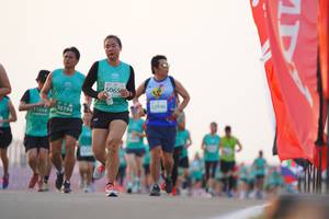 BIB: 5065, 52946, 50194
                            <button type="button" onclick="openModal(10555094)" class="btn btn-primary btn-sm float-right btn-popup" data-toggle="modal" data-target=".modal-high-quality">
                        <i class="fas fa-shopping-cart"></i> Add to Cart
                    </button>
                                            <button type="button" onclick="isThisMe(10555094, true)" class="btn btn-success btn-sm float-right btn-popup btn-isme hidden" data-toggle="tooltip" data-placement="bottom" title="นี่คือรูปของคุณใช่ไหม คลิกที่นี่เพื่อเอาเข้าอัลบั้ม">
                        <i class="fas fa-plus"></i> Add to album
                    </button>
                    <button type="button" onclick="isThisMe(10555094, false)" class="btn btn-warning btn-sm float-right btn-popup btn-isnotme hidden">
                        <i class="fas fa-ban"></i> Remove from album
                    </button>