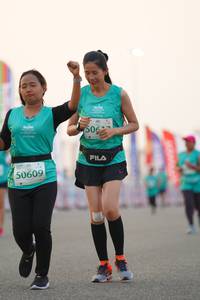 BIB: 506, 50609
                            <button type="button" onclick="openModal(10556862)" class="btn btn-primary btn-sm float-right btn-popup" data-toggle="modal" data-target=".modal-high-quality">
                        <i class="fas fa-shopping-cart"></i> Add to Cart
                    </button>
                                            <button type="button" onclick="isThisMe(10556862, true)" class="btn btn-success btn-sm float-right btn-popup btn-isme hidden" data-toggle="tooltip" data-placement="bottom" title="นี่คือรูปของคุณใช่ไหม คลิกที่นี่เพื่อเอาเข้าอัลบั้ม">
                        <i class="fas fa-plus"></i> Add to album
                    </button>
                    <button type="button" onclick="isThisMe(10556862, false)" class="btn btn-warning btn-sm float-right btn-popup btn-isnotme hidden">
                        <i class="fas fa-ban"></i> Remove from album
                    </button>