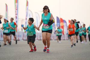 BIB: 52746, 1512
                            <button type="button" onclick="openModal(10556643)" class="btn btn-primary btn-sm float-right btn-popup" data-toggle="modal" data-target=".modal-high-quality">
                        <i class="fas fa-shopping-cart"></i> Add to Cart
                    </button>
                                            <button type="button" onclick="isThisMe(10556643, true)" class="btn btn-success btn-sm float-right btn-popup btn-isme hidden" data-toggle="tooltip" data-placement="bottom" title="นี่คือรูปของคุณใช่ไหม คลิกที่นี่เพื่อเอาเข้าอัลบั้ม">
                        <i class="fas fa-plus"></i> Add to album
                    </button>
                    <button type="button" onclick="isThisMe(10556643, false)" class="btn btn-warning btn-sm float-right btn-popup btn-isnotme hidden">
                        <i class="fas fa-ban"></i> Remove from album
                    </button>