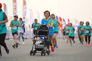 BIB: 50675
                            <button type="button" onclick="openModal(10556518)" class="btn btn-primary btn-sm float-right btn-popup" data-toggle="modal" data-target=".modal-high-quality">
                        <i class="fas fa-shopping-cart"></i> Add to Cart
                    </button>
                                            <button type="button" onclick="isThisMe(10556518, true)" class="btn btn-success btn-sm float-right btn-popup btn-isme hidden" data-toggle="tooltip" data-placement="bottom" title="นี่คือรูปของคุณใช่ไหม คลิกที่นี่เพื่อเอาเข้าอัลบั้ม">
                        <i class="fas fa-plus"></i> Add to album
                    </button>
                    <button type="button" onclick="isThisMe(10556518, false)" class="btn btn-warning btn-sm float-right btn-popup btn-isnotme hidden">
                        <i class="fas fa-ban"></i> Remove from album
                    </button>