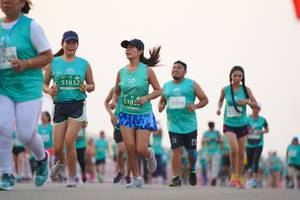 BIB: 200, 51832, 5183, 53350
                            <button type="button" onclick="openModal(10557191)" class="btn btn-primary btn-sm float-right btn-popup" data-toggle="modal" data-target=".modal-high-quality">
                        <i class="fas fa-shopping-cart"></i> Add to Cart
                    </button>
                                            <button type="button" onclick="isThisMe(10557191, true)" class="btn btn-success btn-sm float-right btn-popup btn-isme hidden" data-toggle="tooltip" data-placement="bottom" title="นี่คือรูปของคุณใช่ไหม คลิกที่นี่เพื่อเอาเข้าอัลบั้ม">
                        <i class="fas fa-plus"></i> Add to album
                    </button>
                    <button type="button" onclick="isThisMe(10557191, false)" class="btn btn-warning btn-sm float-right btn-popup btn-isnotme hidden">
                        <i class="fas fa-ban"></i> Remove from album
                    </button>