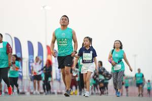 BIB: 50205, 52763, 1395
                            <button type="button" onclick="openModal(10558223)" class="btn btn-primary btn-sm float-right btn-popup" data-toggle="modal" data-target=".modal-high-quality">
                        <i class="fas fa-shopping-cart"></i> Add to Cart
                    </button>
                                            <button type="button" onclick="isThisMe(10558223, true)" class="btn btn-success btn-sm float-right btn-popup btn-isme hidden" data-toggle="tooltip" data-placement="bottom" title="นี่คือรูปของคุณใช่ไหม คลิกที่นี่เพื่อเอาเข้าอัลบั้ม">
                        <i class="fas fa-plus"></i> Add to album
                    </button>
                    <button type="button" onclick="isThisMe(10558223, false)" class="btn btn-warning btn-sm float-right btn-popup btn-isnotme hidden">
                        <i class="fas fa-ban"></i> Remove from album
                    </button>