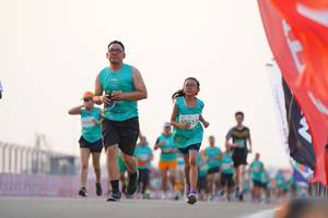 BIB: 
                            <button type="button" onclick="openModal(10554992)" class="btn btn-primary btn-sm float-right btn-popup" data-toggle="modal" data-target=".modal-high-quality">
                        <i class="fas fa-shopping-cart"></i> Add to Cart
                    </button>
                                            <button type="button" onclick="isThisMe(10554992, true)" class="btn btn-success btn-sm float-right btn-popup btn-isme hidden" data-toggle="tooltip" data-placement="bottom" title="นี่คือรูปของคุณใช่ไหม คลิกที่นี่เพื่อเอาเข้าอัลบั้ม">
                        <i class="fas fa-plus"></i> Add to album
                    </button>
                    <button type="button" onclick="isThisMe(10554992, false)" class="btn btn-warning btn-sm float-right btn-popup btn-isnotme hidden">
                        <i class="fas fa-ban"></i> Remove from album
                    </button>