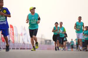 BIB: 289, 51732
                            <button type="button" onclick="openModal(10554883)" class="btn btn-primary btn-sm float-right btn-popup" data-toggle="modal" data-target=".modal-high-quality">
                        <i class="fas fa-shopping-cart"></i> Add to Cart
                    </button>
                                            <button type="button" onclick="isThisMe(10554883, true)" class="btn btn-success btn-sm float-right btn-popup btn-isme hidden" data-toggle="tooltip" data-placement="bottom" title="นี่คือรูปของคุณใช่ไหม คลิกที่นี่เพื่อเอาเข้าอัลบั้ม">
                        <i class="fas fa-plus"></i> Add to album
                    </button>
                    <button type="button" onclick="isThisMe(10554883, false)" class="btn btn-warning btn-sm float-right btn-popup btn-isnotme hidden">
                        <i class="fas fa-ban"></i> Remove from album
                    </button>