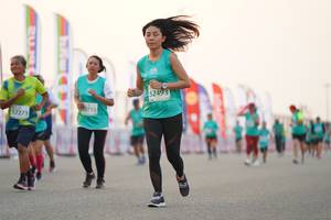 BIB: 52493, 2715, 52273
                            <button type="button" onclick="openModal(10556586)" class="btn btn-primary btn-sm float-right btn-popup" data-toggle="modal" data-target=".modal-high-quality">
                        <i class="fas fa-shopping-cart"></i> Add to Cart
                    </button>
                                            <button type="button" onclick="isThisMe(10556586, true)" class="btn btn-success btn-sm float-right btn-popup btn-isme hidden" data-toggle="tooltip" data-placement="bottom" title="นี่คือรูปของคุณใช่ไหม คลิกที่นี่เพื่อเอาเข้าอัลบั้ม">
                        <i class="fas fa-plus"></i> Add to album
                    </button>
                    <button type="button" onclick="isThisMe(10556586, false)" class="btn btn-warning btn-sm float-right btn-popup btn-isnotme hidden">
                        <i class="fas fa-ban"></i> Remove from album
                    </button>