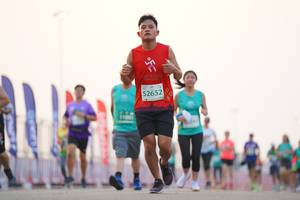 BIB: 52652, 1885
                            <button type="button" onclick="openModal(10556424)" class="btn btn-primary btn-sm float-right btn-popup" data-toggle="modal" data-target=".modal-high-quality">
                        <i class="fas fa-shopping-cart"></i> Add to Cart
                    </button>
                                            <button type="button" onclick="isThisMe(10556424, true)" class="btn btn-success btn-sm float-right btn-popup btn-isme hidden" data-toggle="tooltip" data-placement="bottom" title="นี่คือรูปของคุณใช่ไหม คลิกที่นี่เพื่อเอาเข้าอัลบั้ม">
                        <i class="fas fa-plus"></i> Add to album
                    </button>
                    <button type="button" onclick="isThisMe(10556424, false)" class="btn btn-warning btn-sm float-right btn-popup btn-isnotme hidden">
                        <i class="fas fa-ban"></i> Remove from album
                    </button>