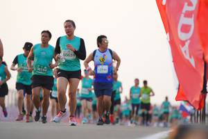 BIB: 50659, 52946, 50194
                            <button type="button" onclick="openModal(10555095)" class="btn btn-primary btn-sm float-right btn-popup" data-toggle="modal" data-target=".modal-high-quality">
                        <i class="fas fa-shopping-cart"></i> Add to Cart
                    </button>
                                            <button type="button" onclick="isThisMe(10555095, true)" class="btn btn-success btn-sm float-right btn-popup btn-isme hidden" data-toggle="tooltip" data-placement="bottom" title="นี่คือรูปของคุณใช่ไหม คลิกที่นี่เพื่อเอาเข้าอัลบั้ม">
                        <i class="fas fa-plus"></i> Add to album
                    </button>
                    <button type="button" onclick="isThisMe(10555095, false)" class="btn btn-warning btn-sm float-right btn-popup btn-isnotme hidden">
                        <i class="fas fa-ban"></i> Remove from album
                    </button>