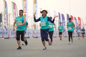 BIB: 52363, 52945, 107
                            <button type="button" onclick="openModal(10556485)" class="btn btn-primary btn-sm float-right btn-popup" data-toggle="modal" data-target=".modal-high-quality">
                        <i class="fas fa-shopping-cart"></i> Add to Cart
                    </button>
                                            <button type="button" onclick="isThisMe(10556485, true)" class="btn btn-success btn-sm float-right btn-popup btn-isme hidden" data-toggle="tooltip" data-placement="bottom" title="นี่คือรูปของคุณใช่ไหม คลิกที่นี่เพื่อเอาเข้าอัลบั้ม">
                        <i class="fas fa-plus"></i> Add to album
                    </button>
                    <button type="button" onclick="isThisMe(10556485, false)" class="btn btn-warning btn-sm float-right btn-popup btn-isnotme hidden">
                        <i class="fas fa-ban"></i> Remove from album
                    </button>