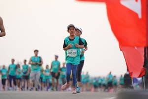 BIB: 0539
                            <button type="button" onclick="openModal(10557208)" class="btn btn-primary btn-sm float-right btn-popup" data-toggle="modal" data-target=".modal-high-quality">
                        <i class="fas fa-shopping-cart"></i> Add to Cart
                    </button>
                                            <button type="button" onclick="isThisMe(10557208, true)" class="btn btn-success btn-sm float-right btn-popup btn-isme hidden" data-toggle="tooltip" data-placement="bottom" title="นี่คือรูปของคุณใช่ไหม คลิกที่นี่เพื่อเอาเข้าอัลบั้ม">
                        <i class="fas fa-plus"></i> Add to album
                    </button>
                    <button type="button" onclick="isThisMe(10557208, false)" class="btn btn-warning btn-sm float-right btn-popup btn-isnotme hidden">
                        <i class="fas fa-ban"></i> Remove from album
                    </button>