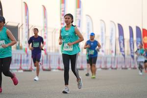 BIB: 565, 52819, 
                            <button type="button" onclick="openModal(10556504)" class="btn btn-primary btn-sm float-right btn-popup" data-toggle="modal" data-target=".modal-high-quality">
                        <i class="fas fa-shopping-cart"></i> Add to Cart
                    </button>
                                            <button type="button" onclick="isThisMe(10556504, true)" class="btn btn-success btn-sm float-right btn-popup btn-isme hidden" data-toggle="tooltip" data-placement="bottom" title="นี่คือรูปของคุณใช่ไหม คลิกที่นี่เพื่อเอาเข้าอัลบั้ม">
                        <i class="fas fa-plus"></i> Add to album
                    </button>
                    <button type="button" onclick="isThisMe(10556504, false)" class="btn btn-warning btn-sm float-right btn-popup btn-isnotme hidden">
                        <i class="fas fa-ban"></i> Remove from album
                    </button>