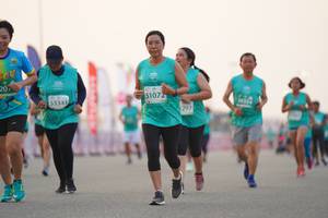 BIB: 207, 1072, 53341, 297
                            <button type="button" onclick="openModal(10556227)" class="btn btn-primary btn-sm float-right btn-popup" data-toggle="modal" data-target=".modal-high-quality">
                        <i class="fas fa-shopping-cart"></i> Add to Cart
                    </button>
                                            <button type="button" onclick="isThisMe(10556227, true)" class="btn btn-success btn-sm float-right btn-popup btn-isme hidden" data-toggle="tooltip" data-placement="bottom" title="นี่คือรูปของคุณใช่ไหม คลิกที่นี่เพื่อเอาเข้าอัลบั้ม">
                        <i class="fas fa-plus"></i> Add to album
                    </button>
                    <button type="button" onclick="isThisMe(10556227, false)" class="btn btn-warning btn-sm float-right btn-popup btn-isnotme hidden">
                        <i class="fas fa-ban"></i> Remove from album
                    </button>