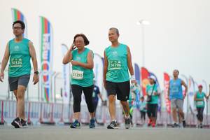 BIB: 50326, 50196, 1255
                            <button type="button" onclick="openModal(10558362)" class="btn btn-primary btn-sm float-right btn-popup" data-toggle="modal" data-target=".modal-high-quality">
                        <i class="fas fa-shopping-cart"></i> Add to Cart
                    </button>
                                            <button type="button" onclick="isThisMe(10558362, true)" class="btn btn-success btn-sm float-right btn-popup btn-isme hidden" data-toggle="tooltip" data-placement="bottom" title="นี่คือรูปของคุณใช่ไหม คลิกที่นี่เพื่อเอาเข้าอัลบั้ม">
                        <i class="fas fa-plus"></i> Add to album
                    </button>
                    <button type="button" onclick="isThisMe(10558362, false)" class="btn btn-warning btn-sm float-right btn-popup btn-isnotme hidden">
                        <i class="fas fa-ban"></i> Remove from album
                    </button>