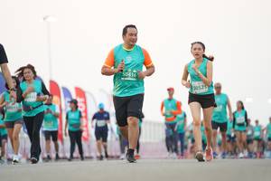 BIB: 50416, 0523, 0011, 5051
                            <button type="button" onclick="openModal(10558125)" class="btn btn-primary btn-sm float-right btn-popup" data-toggle="modal" data-target=".modal-high-quality">
                        <i class="fas fa-shopping-cart"></i> Add to Cart
                    </button>
                                            <button type="button" onclick="isThisMe(10558125, true)" class="btn btn-success btn-sm float-right btn-popup btn-isme hidden" data-toggle="tooltip" data-placement="bottom" title="นี่คือรูปของคุณใช่ไหม คลิกที่นี่เพื่อเอาเข้าอัลบั้ม">
                        <i class="fas fa-plus"></i> Add to album
                    </button>
                    <button type="button" onclick="isThisMe(10558125, false)" class="btn btn-warning btn-sm float-right btn-popup btn-isnotme hidden">
                        <i class="fas fa-ban"></i> Remove from album
                    </button>