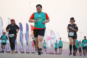 BIB: 52094, 52377, 53184
                            <button type="button" onclick="openModal(10557469)" class="btn btn-primary btn-sm float-right btn-popup" data-toggle="modal" data-target=".modal-high-quality">
                        <i class="fas fa-shopping-cart"></i> Add to Cart
                    </button>
                                            <button type="button" onclick="isThisMe(10557469, true)" class="btn btn-success btn-sm float-right btn-popup btn-isme hidden" data-toggle="tooltip" data-placement="bottom" title="นี่คือรูปของคุณใช่ไหม คลิกที่นี่เพื่อเอาเข้าอัลบั้ม">
                        <i class="fas fa-plus"></i> Add to album
                    </button>
                    <button type="button" onclick="isThisMe(10557469, false)" class="btn btn-warning btn-sm float-right btn-popup btn-isnotme hidden">
                        <i class="fas fa-ban"></i> Remove from album
                    </button>