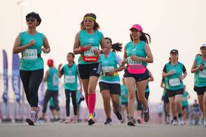 BIB: 5244, 2441, 52358, 526, 52545
                            <button type="button" onclick="openModal(10556378)" class="btn btn-primary btn-sm float-right btn-popup" data-toggle="modal" data-target=".modal-high-quality">
                        <i class="fas fa-shopping-cart"></i> Add to Cart
                    </button>
                                            <button type="button" onclick="isThisMe(10556378, true)" class="btn btn-success btn-sm float-right btn-popup btn-isme hidden" data-toggle="tooltip" data-placement="bottom" title="นี่คือรูปของคุณใช่ไหม คลิกที่นี่เพื่อเอาเข้าอัลบั้ม">
                        <i class="fas fa-plus"></i> Add to album
                    </button>
                    <button type="button" onclick="isThisMe(10556378, false)" class="btn btn-warning btn-sm float-right btn-popup btn-isnotme hidden">
                        <i class="fas fa-ban"></i> Remove from album
                    </button>