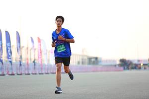 BIB: 52009
                            <button type="button" onclick="openModal(10553518)" class="btn btn-primary btn-sm float-right btn-popup" data-toggle="modal" data-target=".modal-high-quality">
                        <i class="fas fa-shopping-cart"></i> Add to Cart
                    </button>
                                            <button type="button" onclick="isThisMe(10553518, true)" class="btn btn-success btn-sm float-right btn-popup btn-isme hidden" data-toggle="tooltip" data-placement="bottom" title="นี่คือรูปของคุณใช่ไหม คลิกที่นี่เพื่อเอาเข้าอัลบั้ม">
                        <i class="fas fa-plus"></i> Add to album
                    </button>
                    <button type="button" onclick="isThisMe(10553518, false)" class="btn btn-warning btn-sm float-right btn-popup btn-isnotme hidden">
                        <i class="fas fa-ban"></i> Remove from album
                    </button>