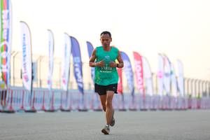 BIB: 1818
                            <button type="button" onclick="openModal(10553387)" class="btn btn-primary btn-sm float-right btn-popup" data-toggle="modal" data-target=".modal-high-quality">
                        <i class="fas fa-shopping-cart"></i> Add to Cart
                    </button>
                                            <button type="button" onclick="isThisMe(10553387, true)" class="btn btn-success btn-sm float-right btn-popup btn-isme hidden" data-toggle="tooltip" data-placement="bottom" title="นี่คือรูปของคุณใช่ไหม คลิกที่นี่เพื่อเอาเข้าอัลบั้ม">
                        <i class="fas fa-plus"></i> Add to album
                    </button>
                    <button type="button" onclick="isThisMe(10553387, false)" class="btn btn-warning btn-sm float-right btn-popup btn-isnotme hidden">
                        <i class="fas fa-ban"></i> Remove from album
                    </button>