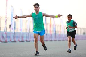 BIB: 51303
                            <button type="button" onclick="openModal(10553677)" class="btn btn-primary btn-sm float-right btn-popup" data-toggle="modal" data-target=".modal-high-quality">
                        <i class="fas fa-shopping-cart"></i> Add to Cart
                    </button>
                                            <button type="button" onclick="isThisMe(10553677, true)" class="btn btn-success btn-sm float-right btn-popup btn-isme hidden" data-toggle="tooltip" data-placement="bottom" title="นี่คือรูปของคุณใช่ไหม คลิกที่นี่เพื่อเอาเข้าอัลบั้ม">
                        <i class="fas fa-plus"></i> Add to album
                    </button>
                    <button type="button" onclick="isThisMe(10553677, false)" class="btn btn-warning btn-sm float-right btn-popup btn-isnotme hidden">
                        <i class="fas fa-ban"></i> Remove from album
                    </button>